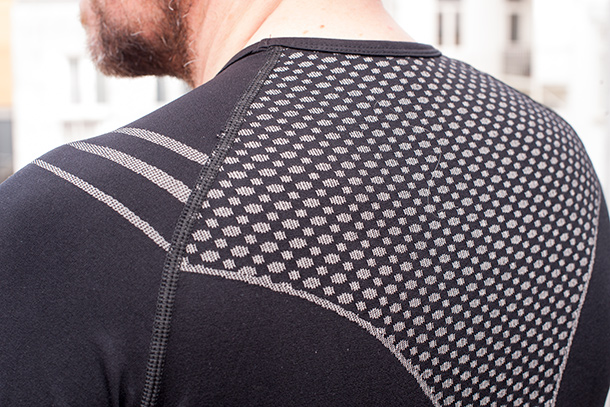 F-Lite Megalight 200 baselayer | Full review at Racefietsblog.nl