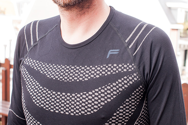 F-Lite Megalight 200 baselayer | Full review at Racefietsblog.nl