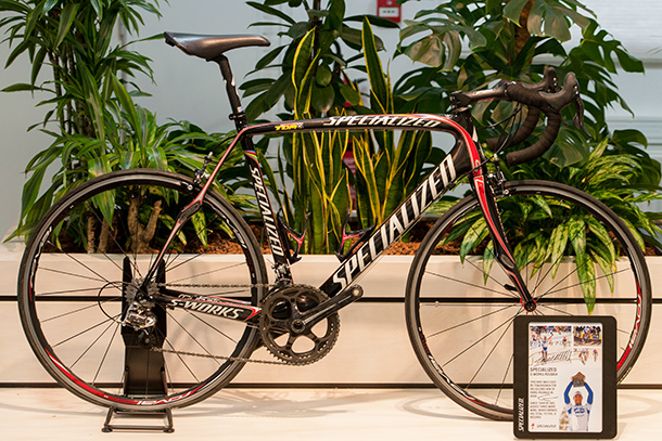 Tom Boonen's 2009 Roubaix victory bike. Backstage at Specialized EU HQ  |  Racefietsblog.nl