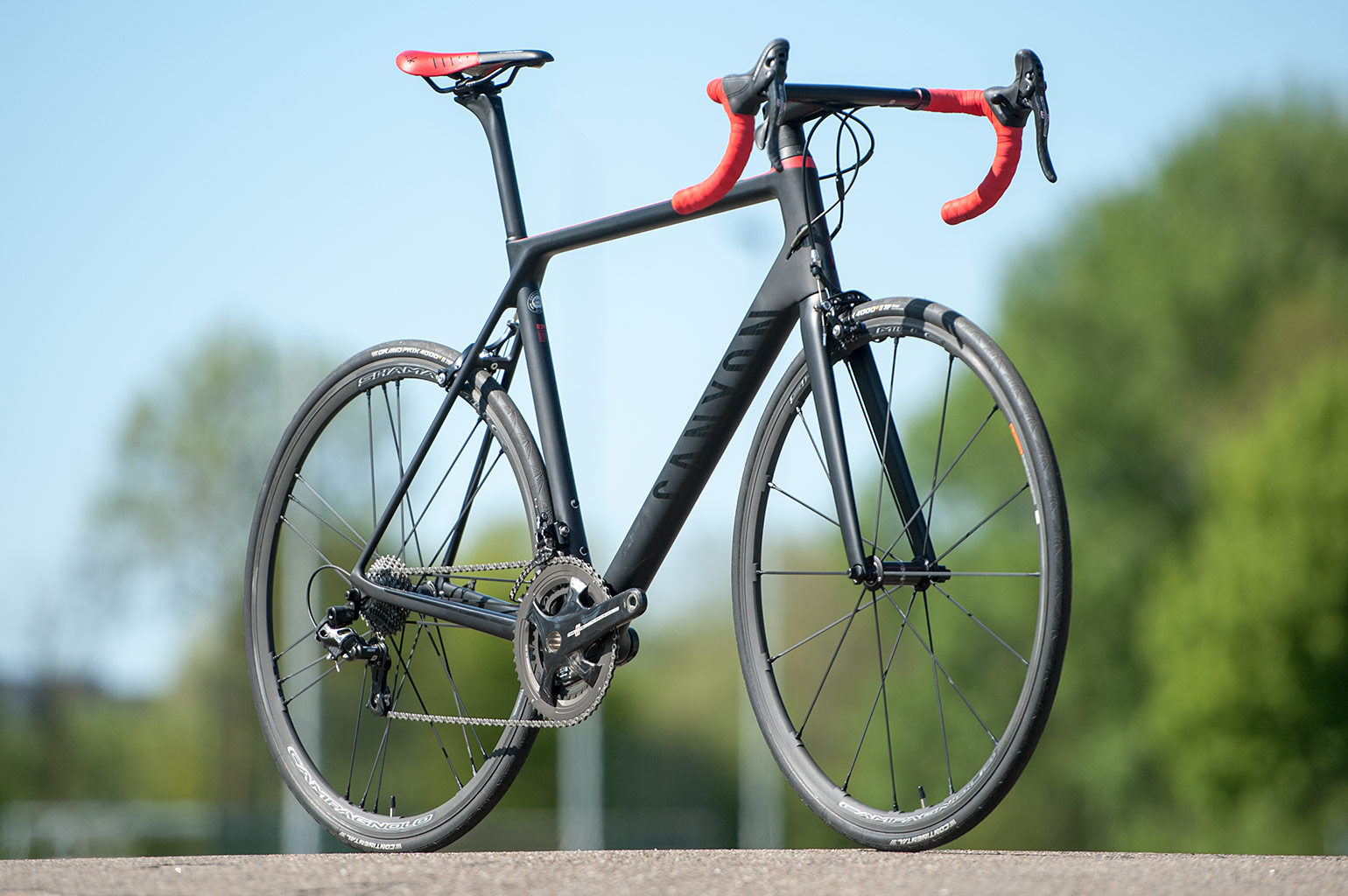 Canyon sales ultimate campagnolo