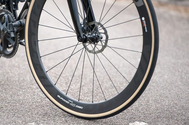 vittoria qurano 46 clincher